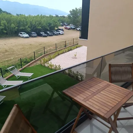 Paradiso House