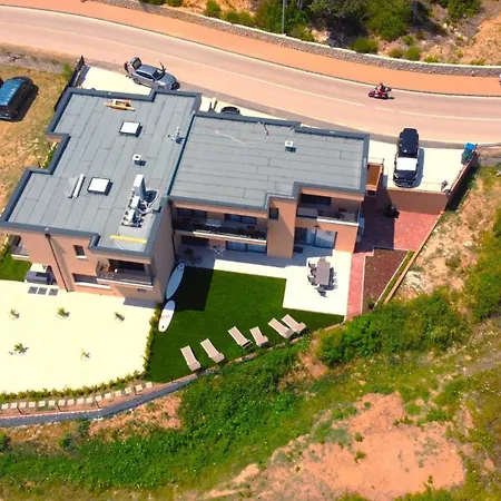 Paradiso House